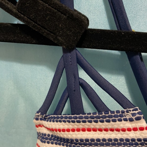 NWOT Xhilaration Patriotic bikini top SZ LG - Picture 3 of 7